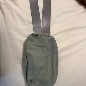 Lululemon Everywhere Belt Bag
